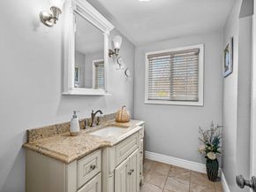 37 Pinewood Ave, Billerica MA 01821