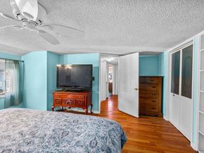 37 Pinewood Ave, Billerica MA 01821