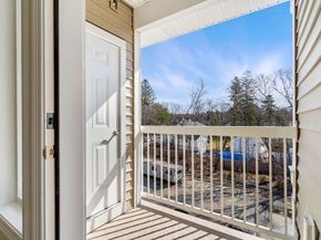 6 Stratton Drive 307, Woburn MA 01801