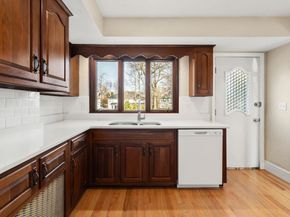 312 Edge Hill Rd, Milton MA 02186