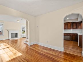 312 Edge Hill Rd, Milton MA 02186