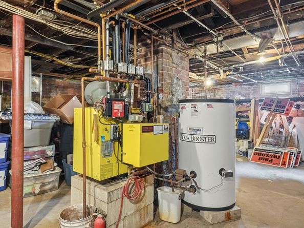 52 Church St, Gardner MA 01440