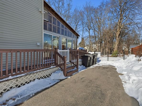 52 Church St, Gardner MA 01440