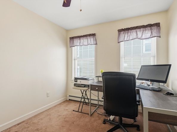 52 Church St, Gardner MA 01440