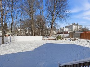 52 Church St, Gardner MA 01440