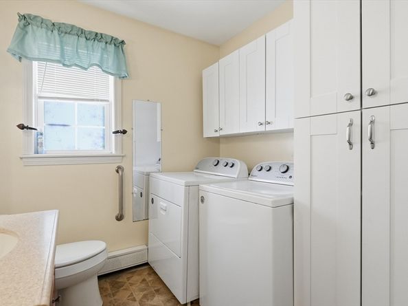 52 Church St, Gardner MA 01440