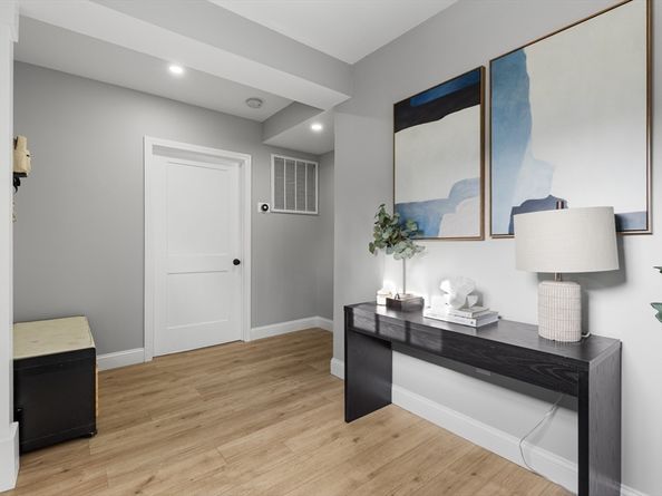 1686 Washington Street, Walpole MA 02081