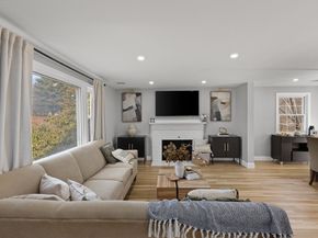 1686 Washington Street, Walpole MA 02081