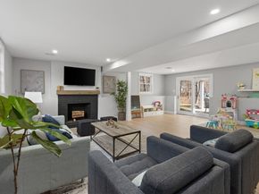 1686 Washington Street, Walpole MA 02081