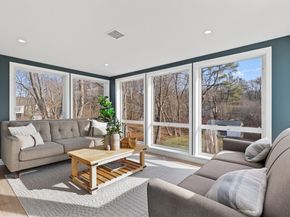 1686 Washington Street, Walpole MA 02081