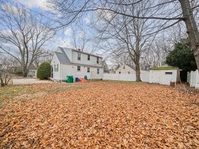 13 Washington Ave, Ashland MA 01721