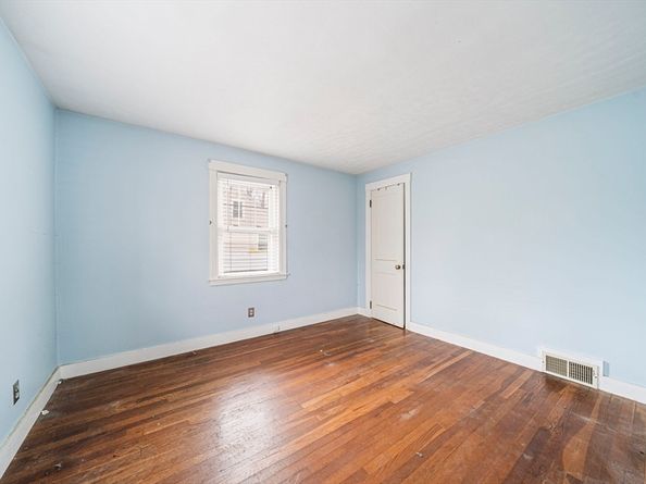 13 Washington Ave, Ashland MA 01721