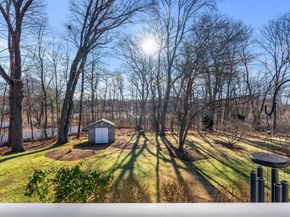 28 Van Norden Rd, Woburn MA 01801