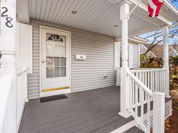28 Van Norden Rd, Woburn MA 01801