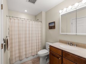 28 Van Norden Rd, Woburn MA 01801