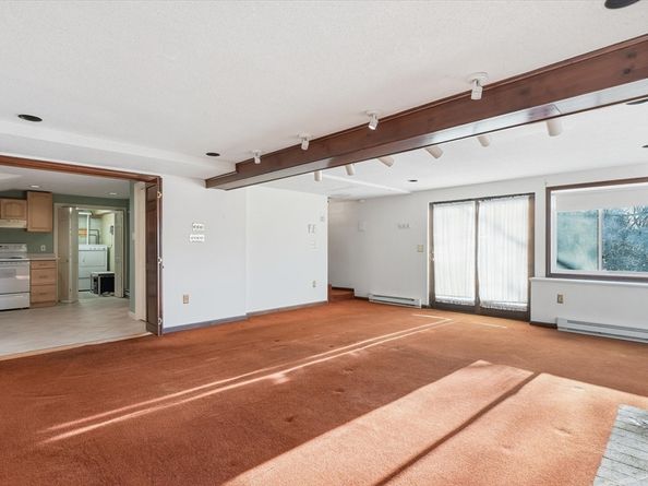 11 Larchmont Street, Lynn MA 01904