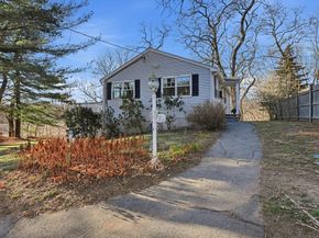 11 Larchmont Street, Lynn MA 01904