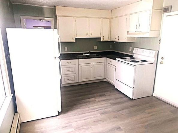 43 Hamilton St 24, Leominster MA 01453