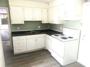 43 Hamilton St 24, Leominster MA 01453