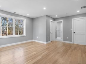 1A Highland Way, Burlington MA 01803