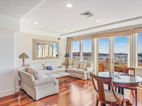 1 Longbeach Ave 202, Hull MA 02045