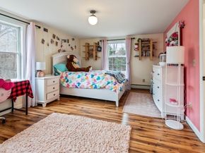 107 Wallace Rd, Sturbridge MA 01566