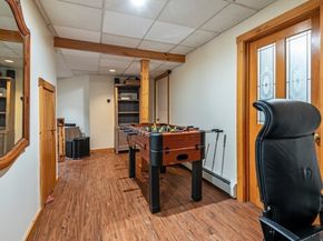 107 Wallace Rd, Sturbridge MA 01566