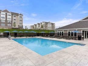 5 Peters Farm Way 207, Westborough MA 01581