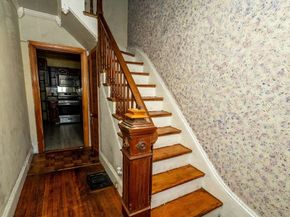 17 Garland Ave, Malden MA 02148