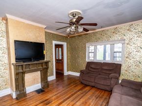 17 Garland Ave, Malden MA 02148