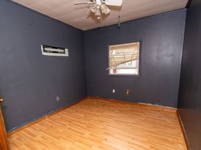 17 Garland Ave, Malden MA 02148