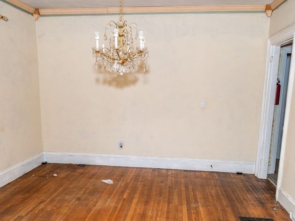 17 Garland Ave, Malden MA 02148