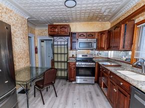 17 Garland Ave, Malden MA 02148