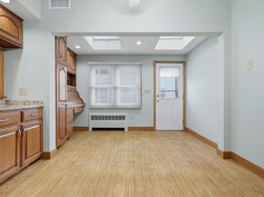 31-37 Washington Ave, Waltham MA 02453