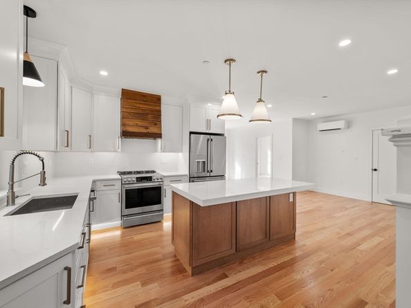 9 Sydney 301, Boston MA 02125