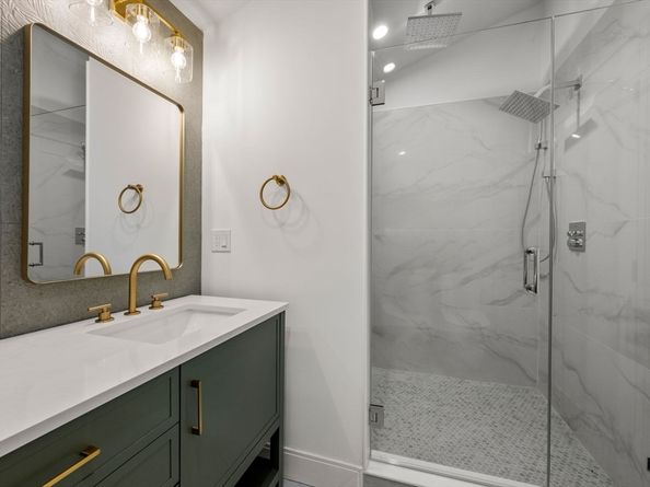 9 Sydney 301, Boston MA 02125