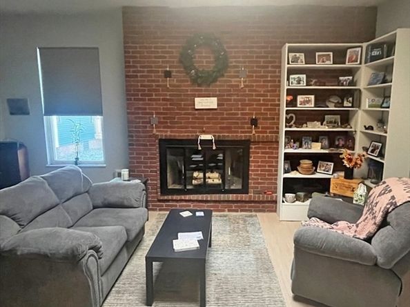 135 Main St, Upton MA 01568