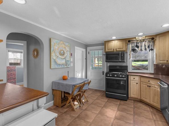 229 Fulton St, Medford MA 02155