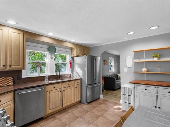 229 Fulton St, Medford MA 02155