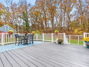 16 W Tapley Rd, Lynnfield MA 01940