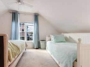 20 Railroad Ave, Rockport MA 01966