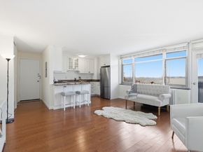 125 Trapelo Rd U23, Belmont MA 02478