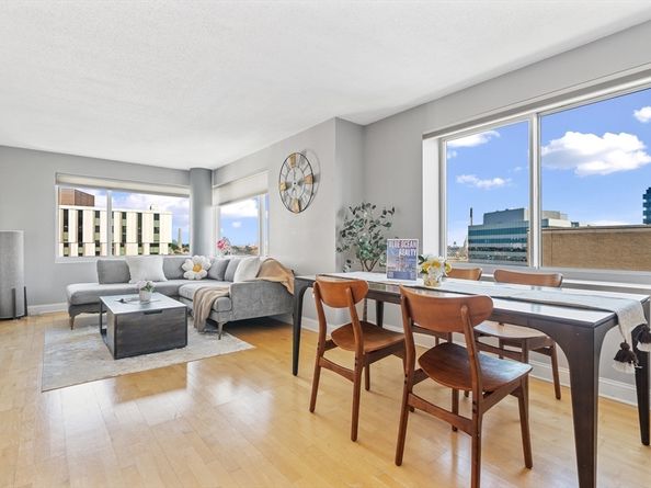 8-10 Museum Way 1429, Cambridge MA 02141