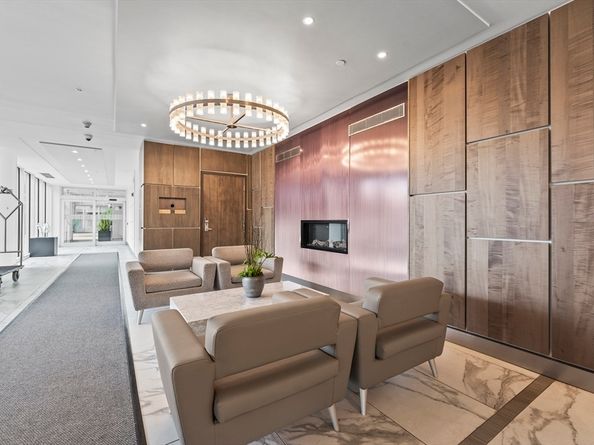 8-10 Museum Way 1429, Cambridge MA 02141