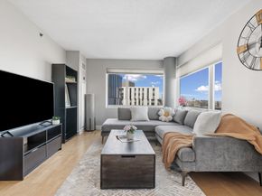 8-10 Museum Way 1429, Cambridge MA 02141