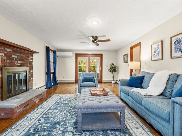 82 Lenox St, Quincy MA 02169