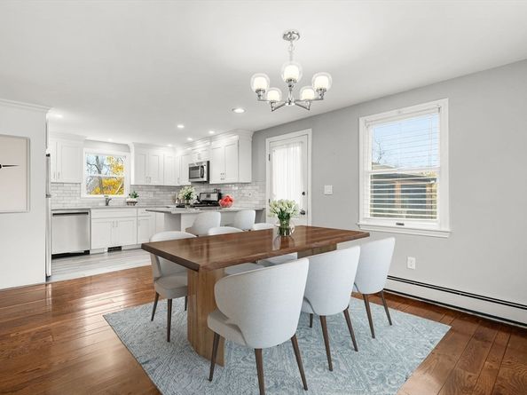 82 Lenox St, Quincy MA 02169