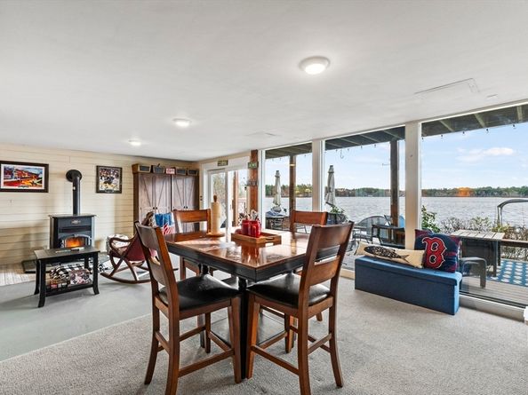 47 Faye Ave, Middleboro MA 02346