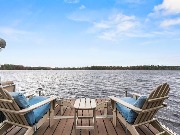 47 Faye Ave, Middleboro MA 02346