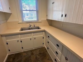 219 Charlton St, Southbridge MA 01550